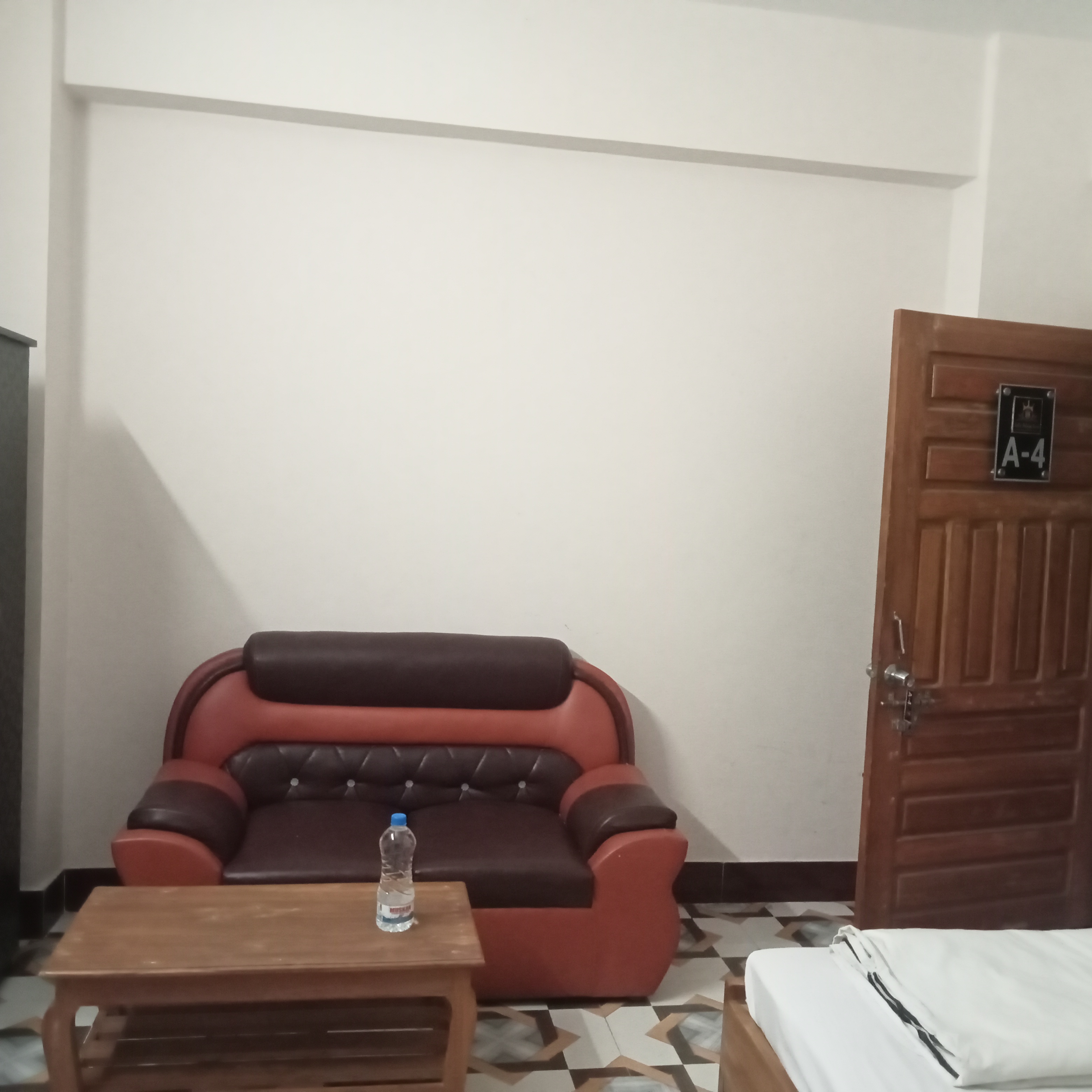 Gallery 0